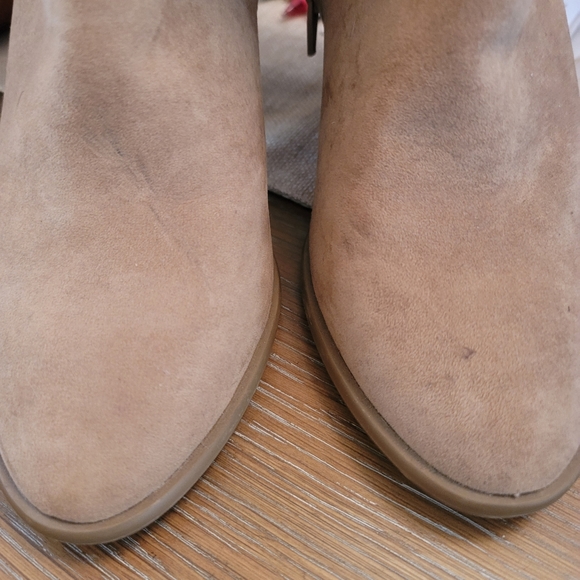SUEDE  TAN TALL Heeled SLOUCH Shelby BOOTS - Picture 3 of 3